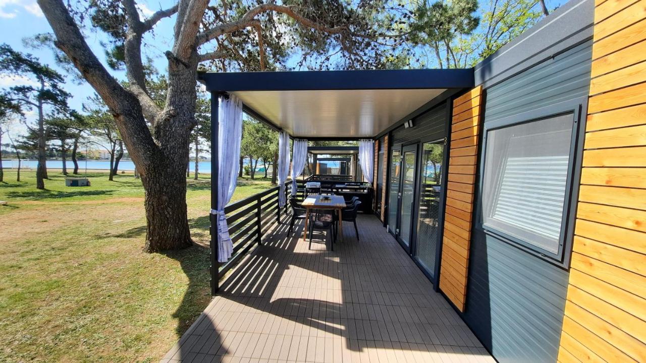 Sand & Relax Privlaka - Mobile Home Gloria エクステリア 写真