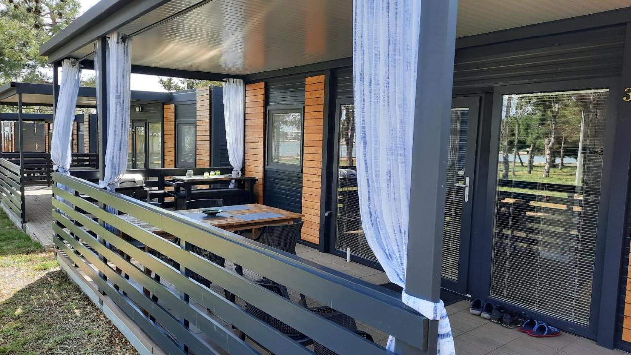 Sand & Relax Privlaka - Mobile Home Gloria エクステリア 写真