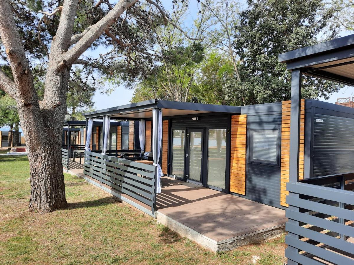 Sand & Relax Privlaka - Mobile Home Gloria エクステリア 写真
